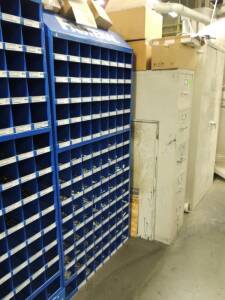 Fastenal 112 Compartment Storage Bin W/ Hardware