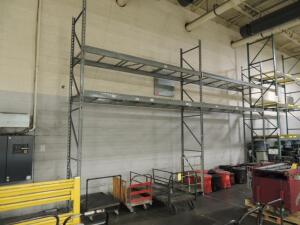 LOT: Pallet Racking 2 Sections 36in. x 12 ft. ( 3 in. Keystone )