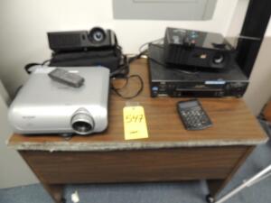 LOT: Sharp,Viewsonic and Infocus Projectors and (4) Projector Screens
